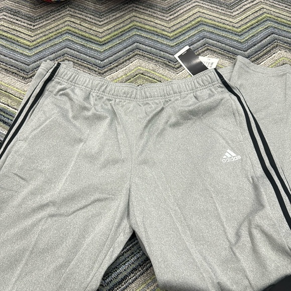 Brand new track pants for men - Picture 1 of 3